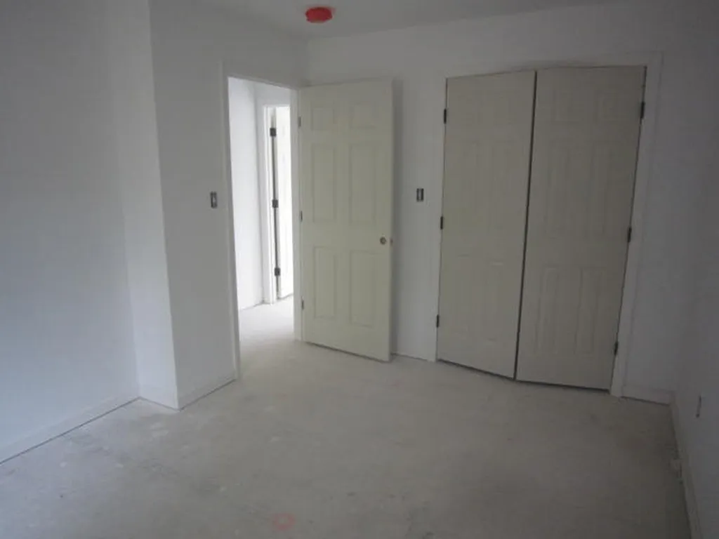 2 Carole Court Rochester NH 03868
