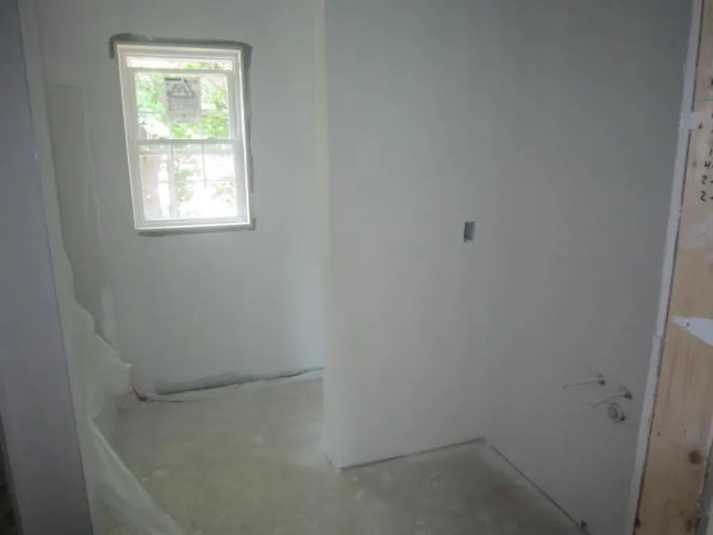 2 Carole Court Rochester NH 03868