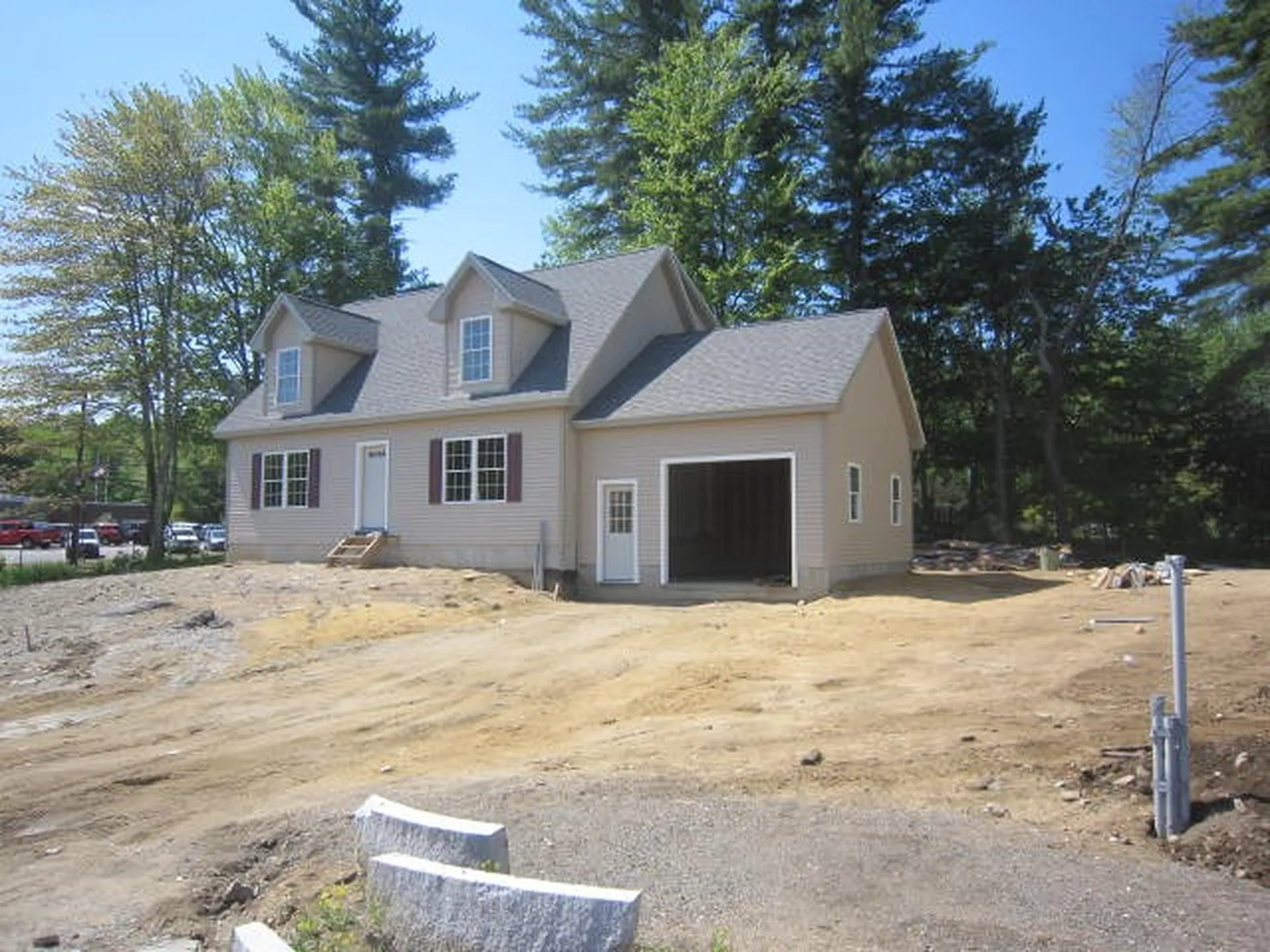 2 Carole Court Rochester NH 03868