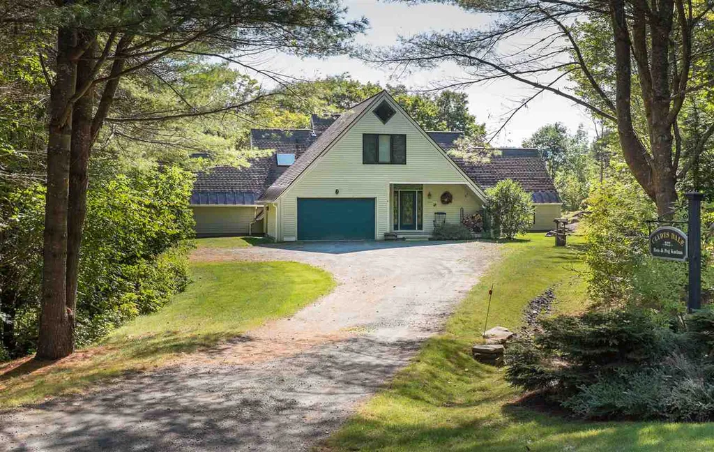 322 Allen Family Road Hartford VT 05059