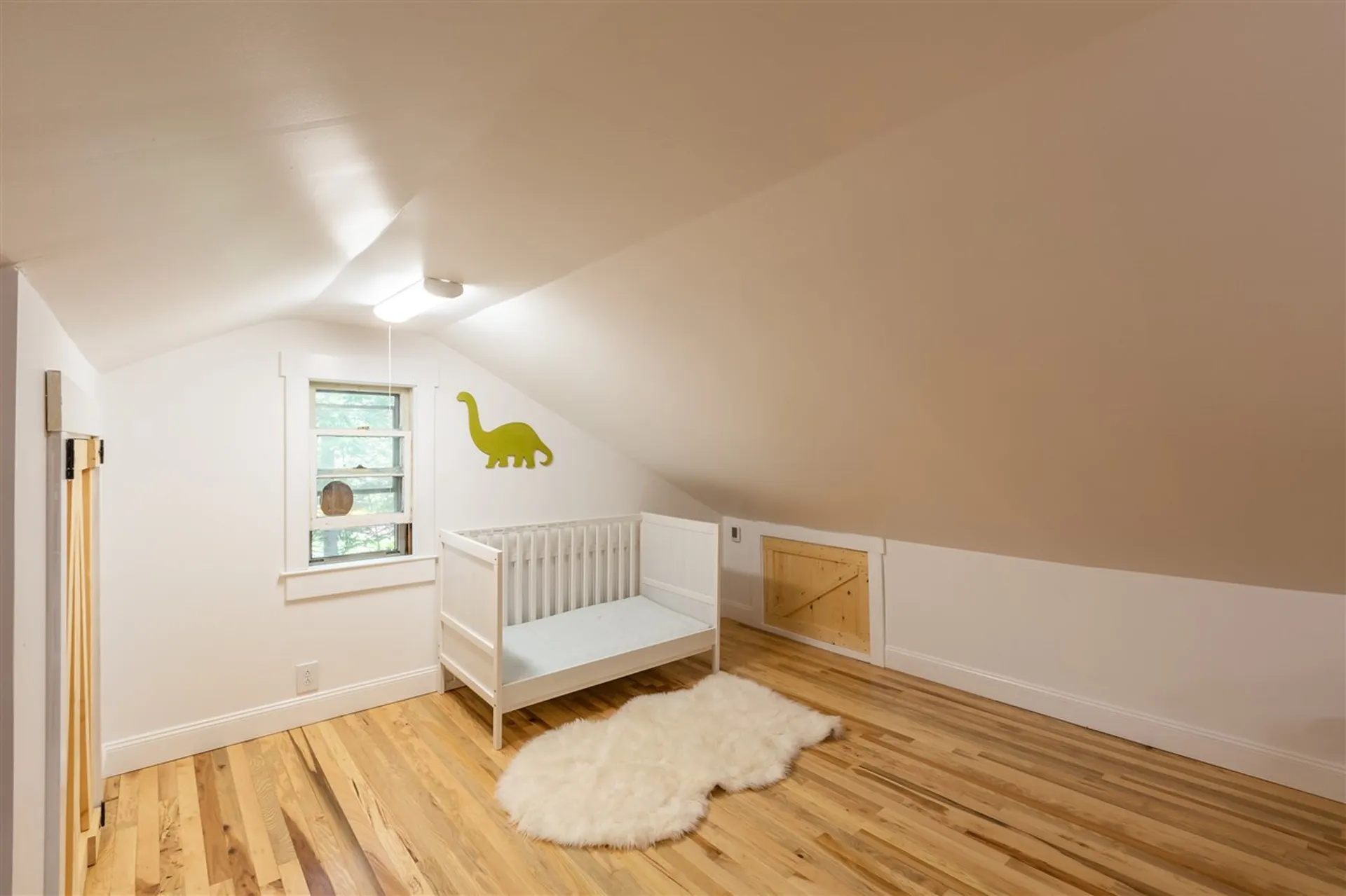 9 Cove Road East Kingston NH 03827
