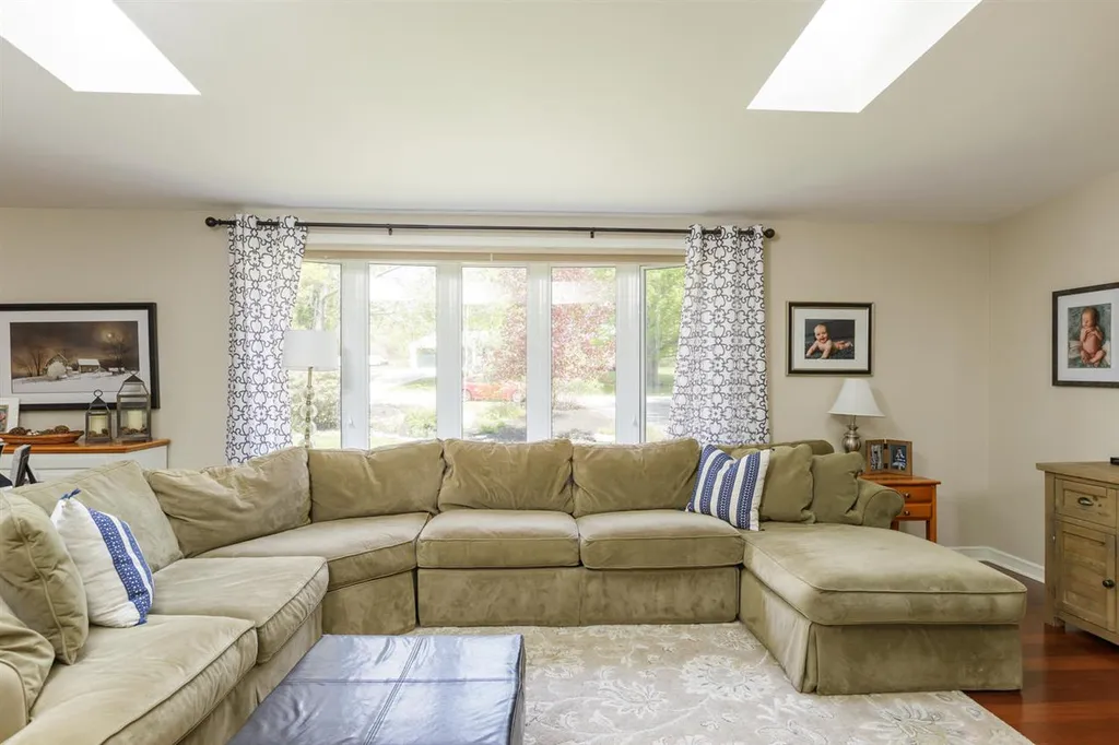 11 Anagance Lane Wolfeboro NH 03894