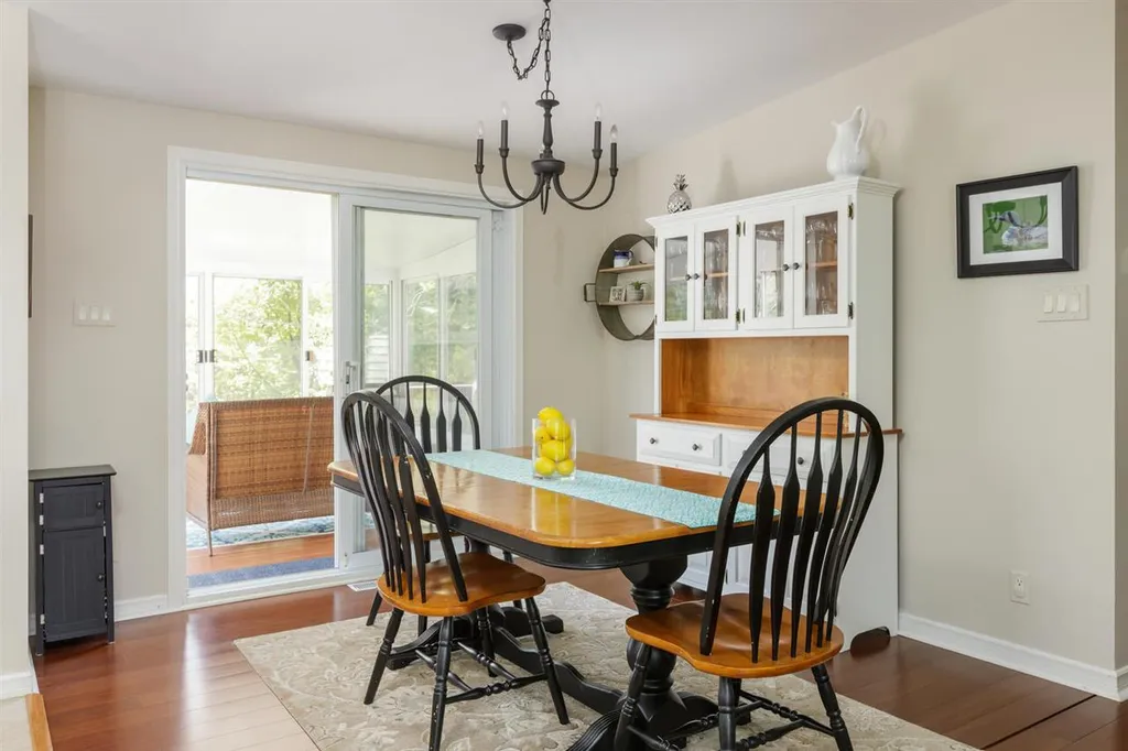 11 Anagance Lane Wolfeboro NH 03894