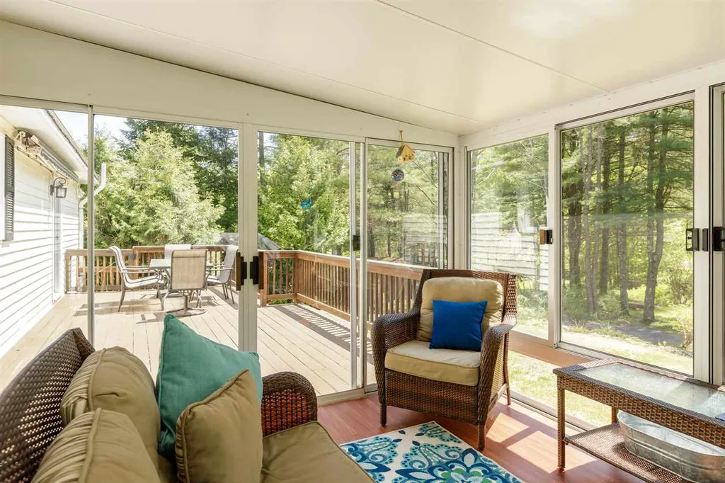 11 Anagance Lane Wolfeboro NH 03894