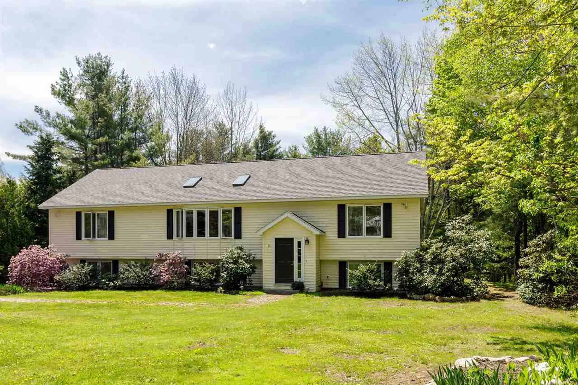 11 Anagance Lane Wolfeboro NH 03894