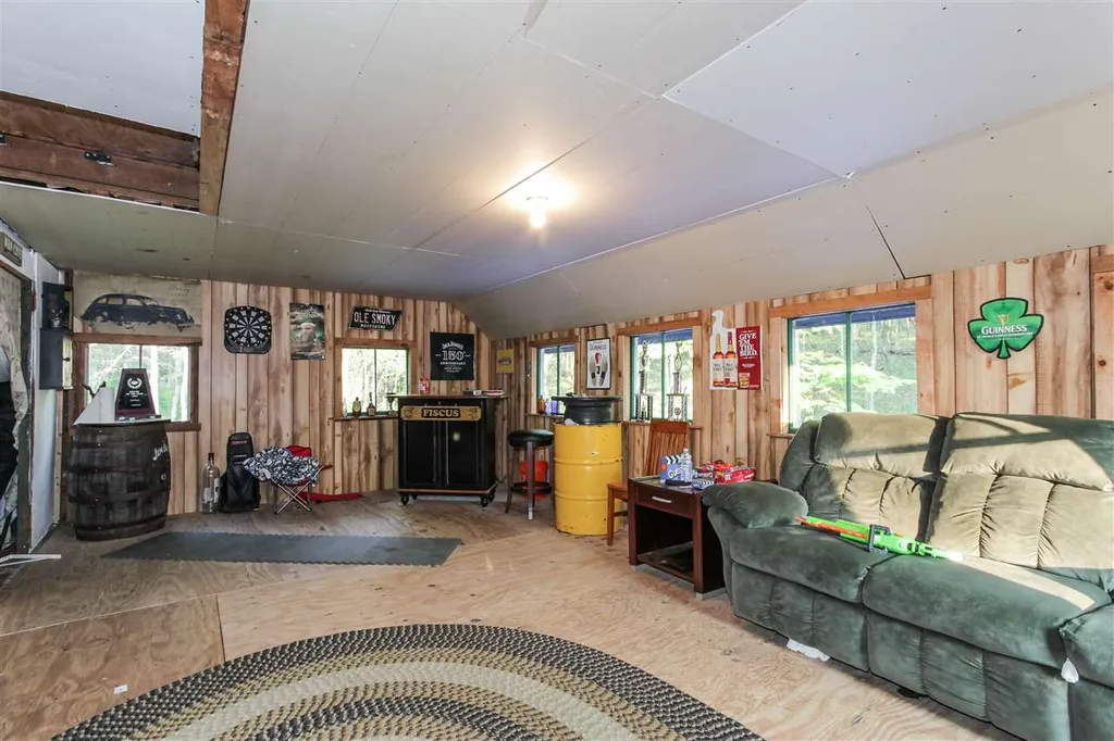 19 Gilbert Road Allenstown NH 03275