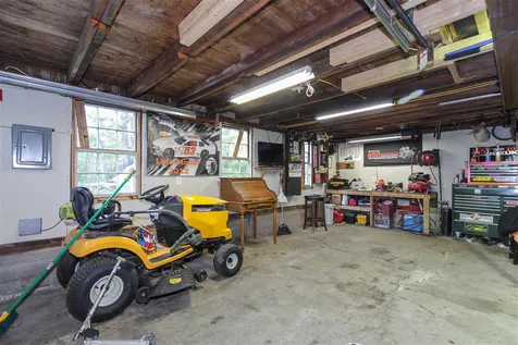 19 Gilbert Road Allenstown NH 03275