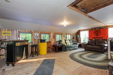 19 Gilbert Road Allenstown NH 03275