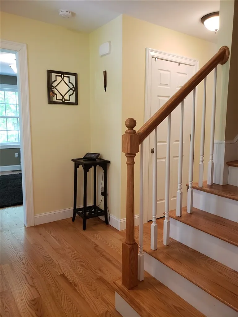 63 Lake Road Brentwood NH 03833