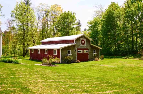 63 Lake Road Brentwood NH 03833