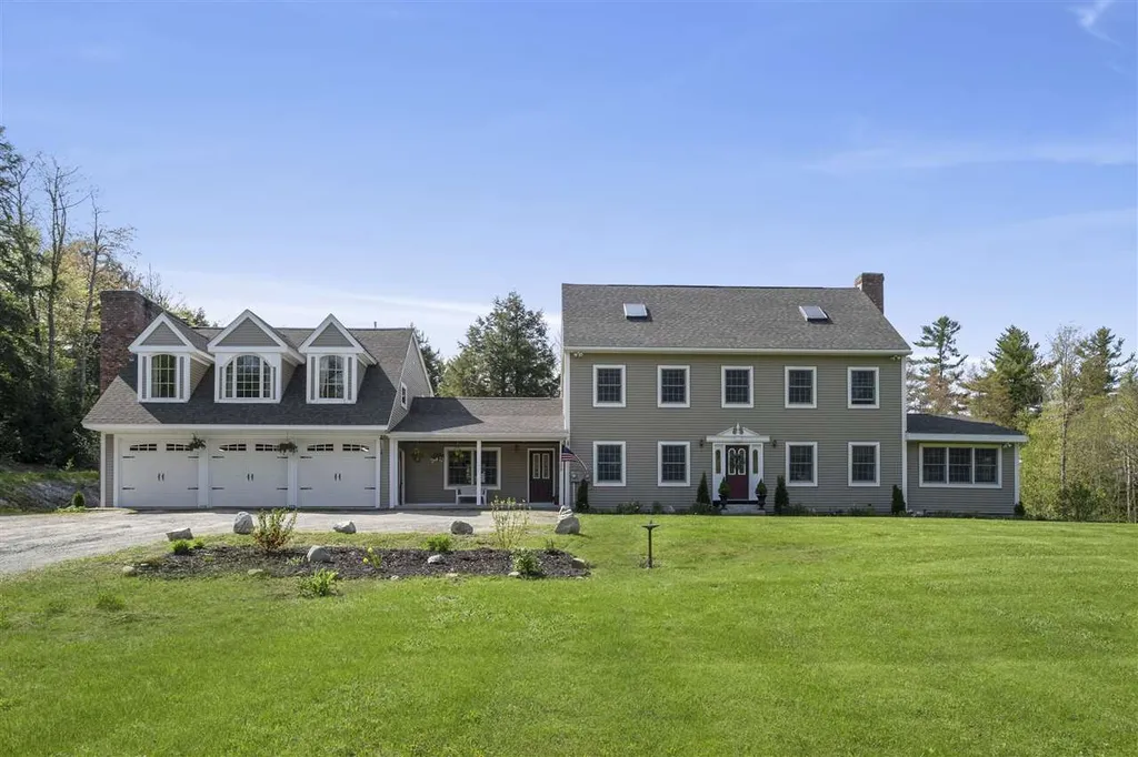964 County Road New London NH 03257