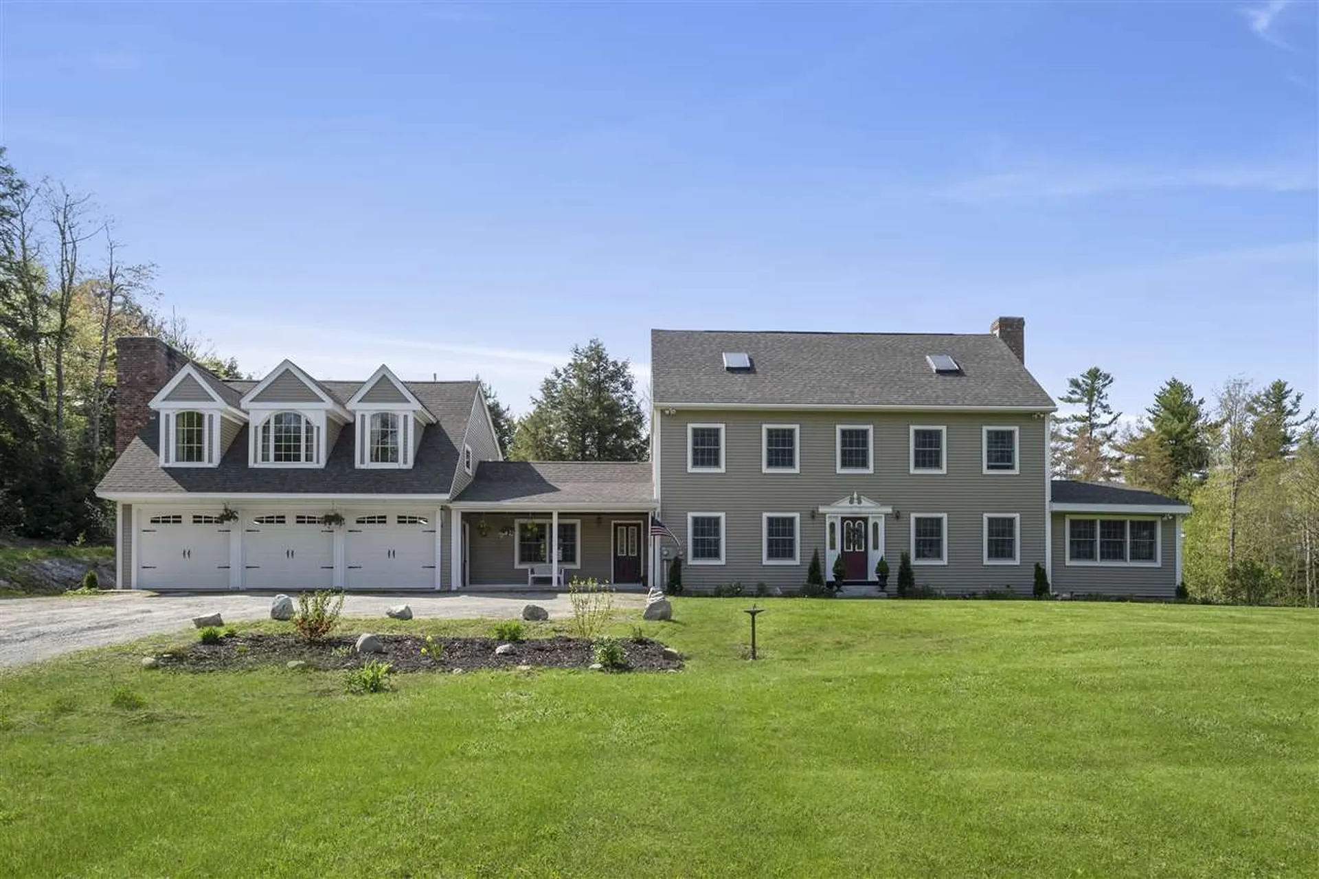964 County Road New London NH 03257