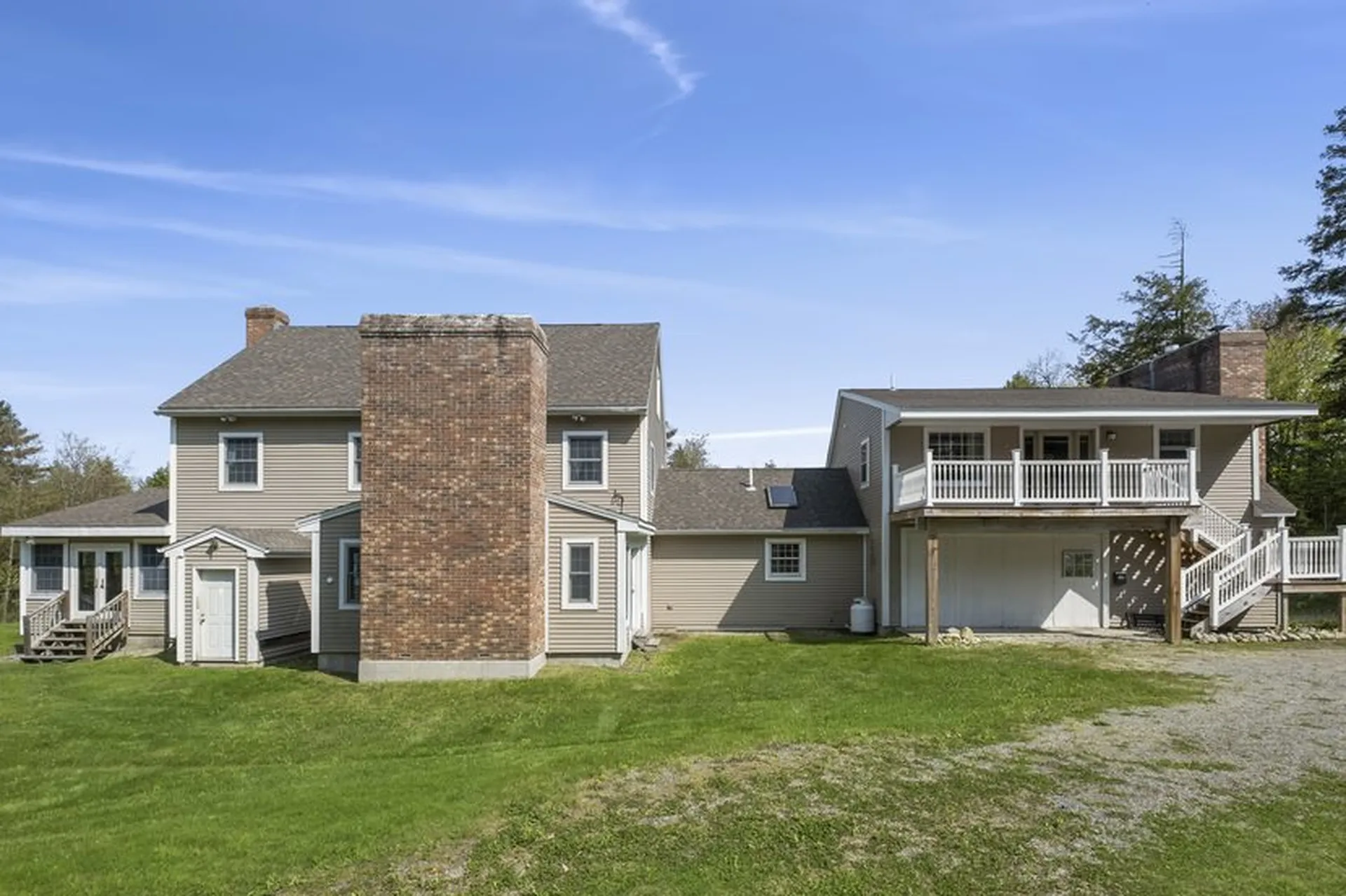 964 County Road New London NH 03257