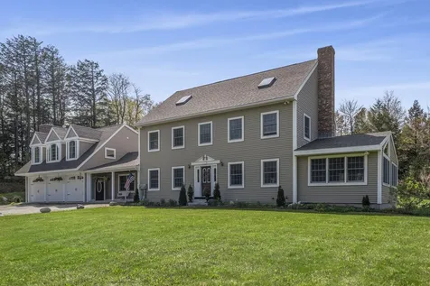 964 County Road New London NH 03257