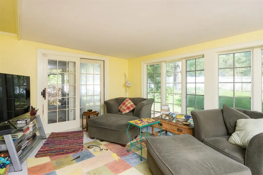 81 Garland Road Rye NH 03870