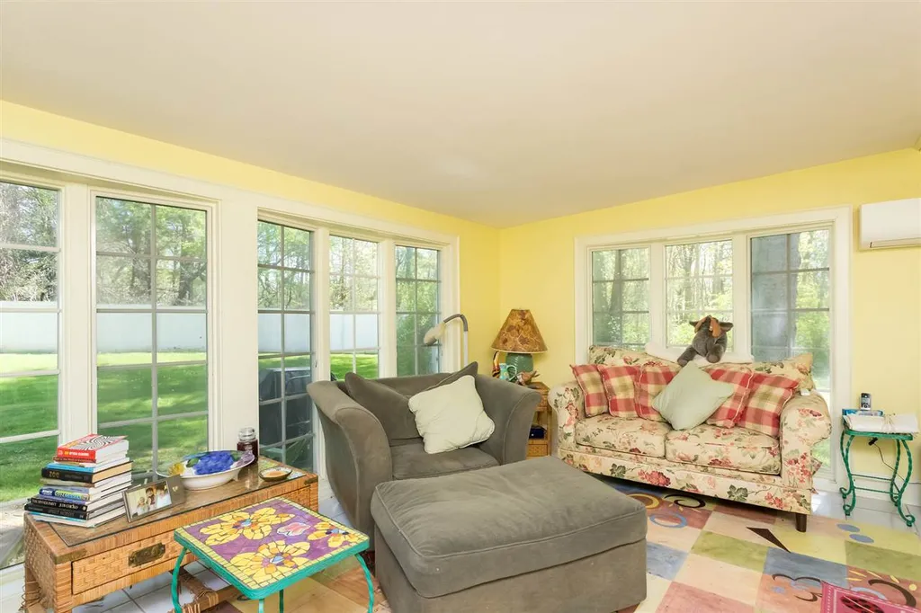 81 Garland Road Rye NH 03870