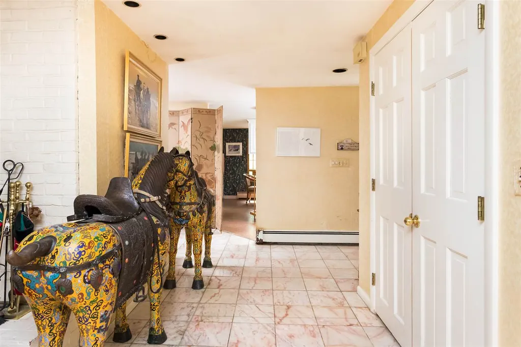 81 Garland Road Rye NH 03870