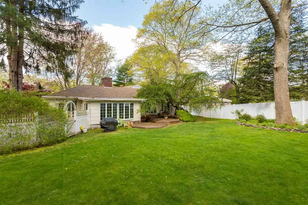 81 Garland Road Rye NH 03870