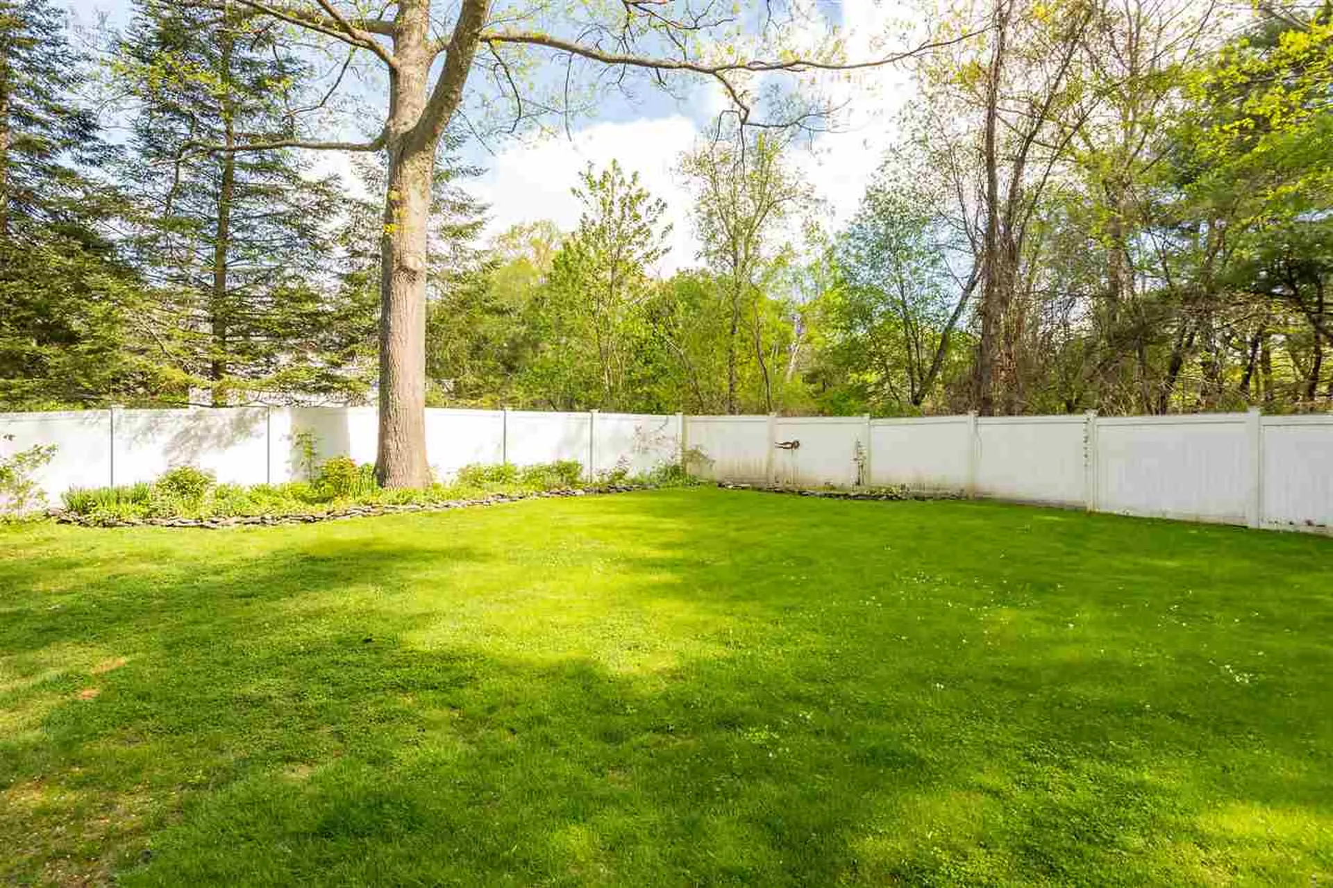 81 Garland Road Rye NH 03870