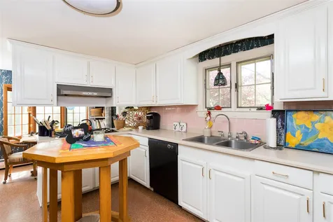 81 Garland Road Rye NH 03870