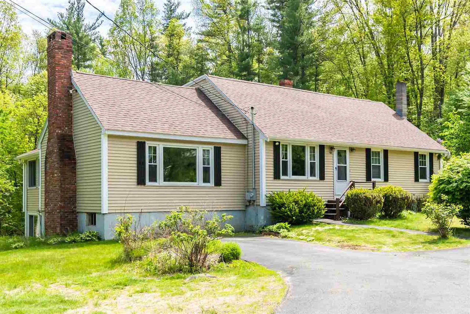 44 Academy Avenue Atkinson NH 03811