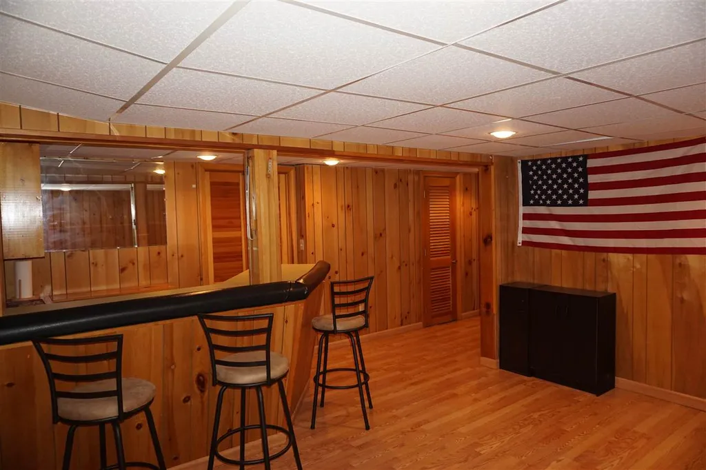 28 South Bow Road Hooksett NH 03106