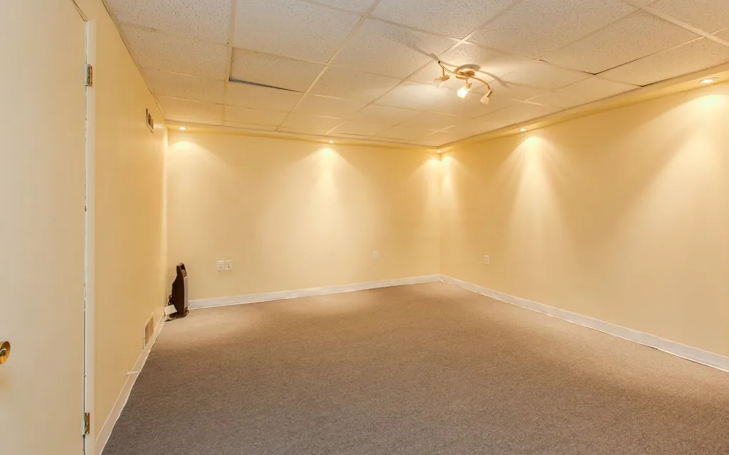 122-124 Vine Street Nashua NH 03060