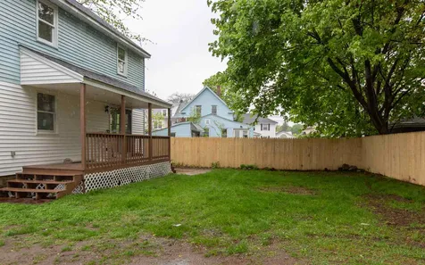 122-124 Vine Street Nashua NH 03060