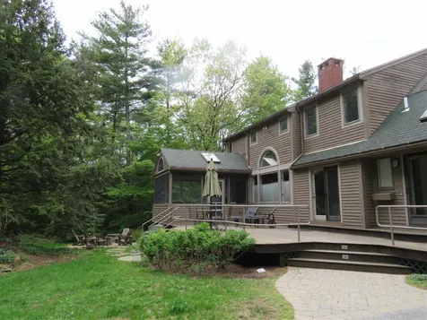 3 Cragmere Heights Road Exeter NH 03833