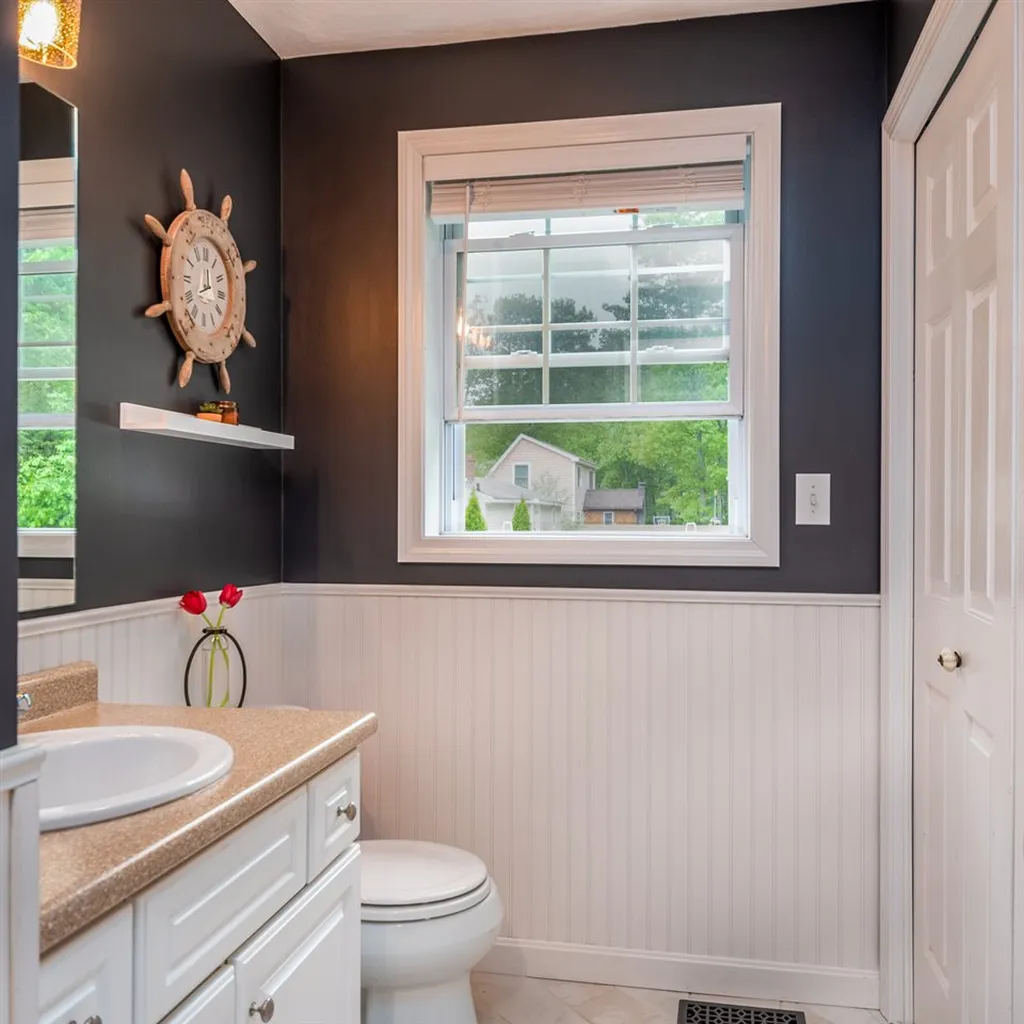 6 Hickory Lane Somersworth NH 03878