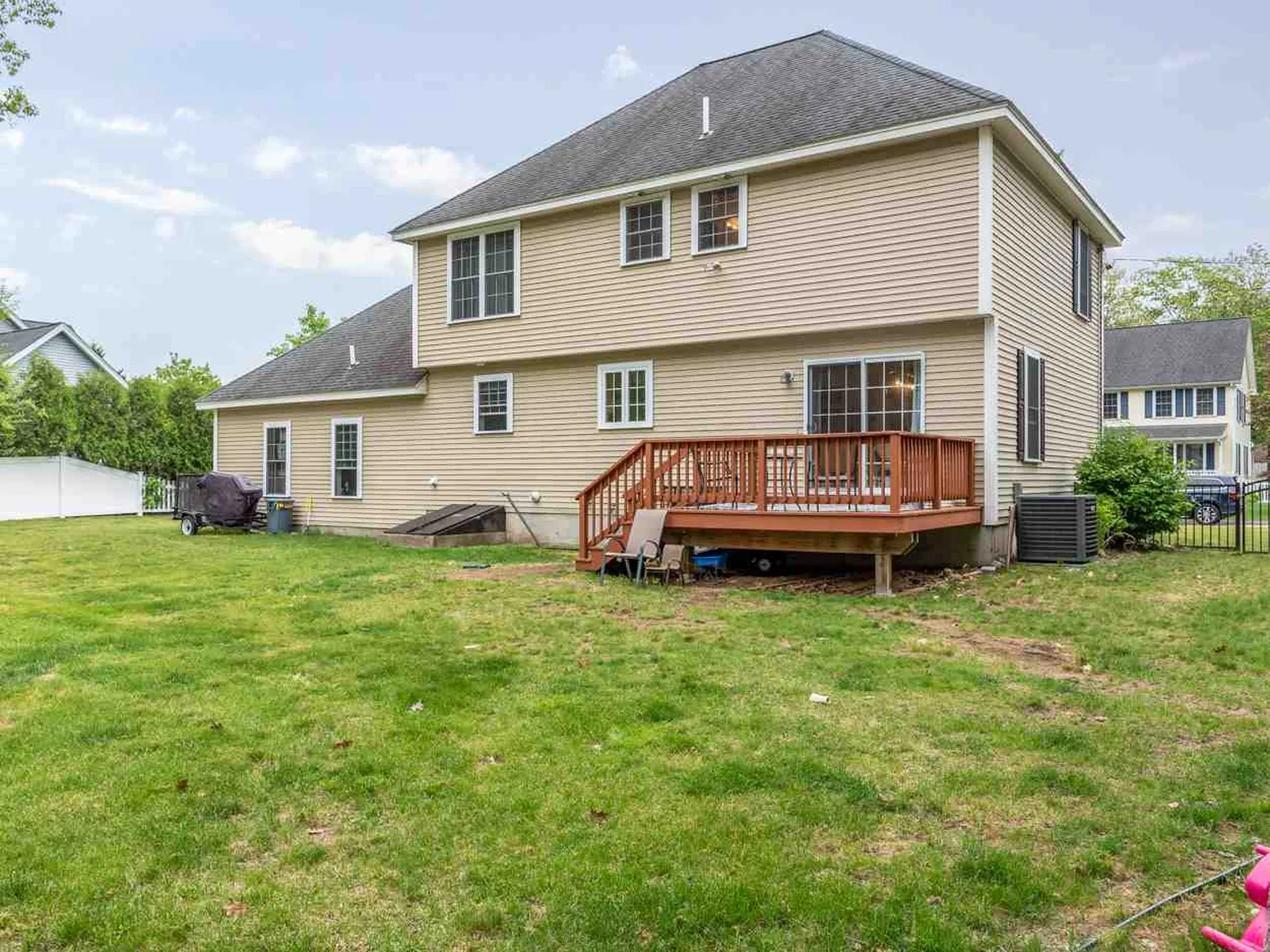 6 Hickory Lane Somersworth NH 03878