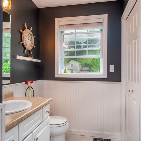 6 Hickory Lane Somersworth NH 03878