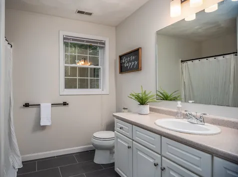 6 Hickory Lane Somersworth NH 03878