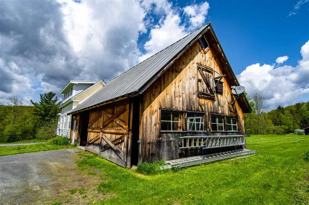 115 Norton Road Worcester VT 05682
