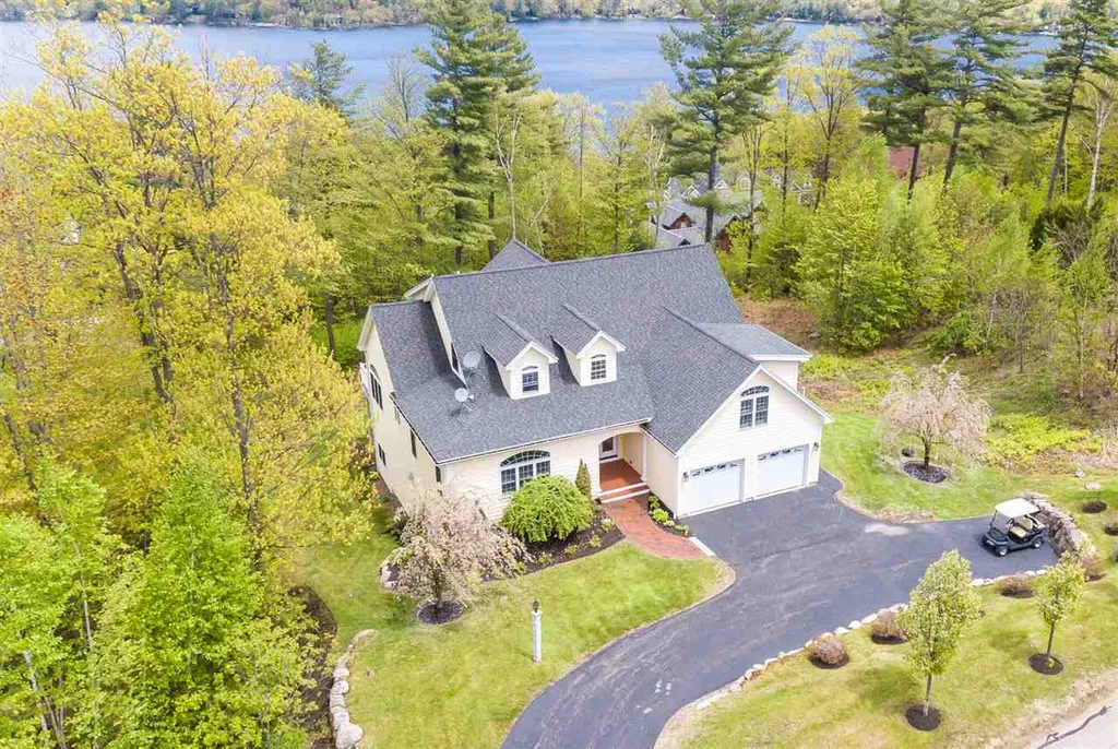 18 Mountain Ridge Drive Meredith NH 03253