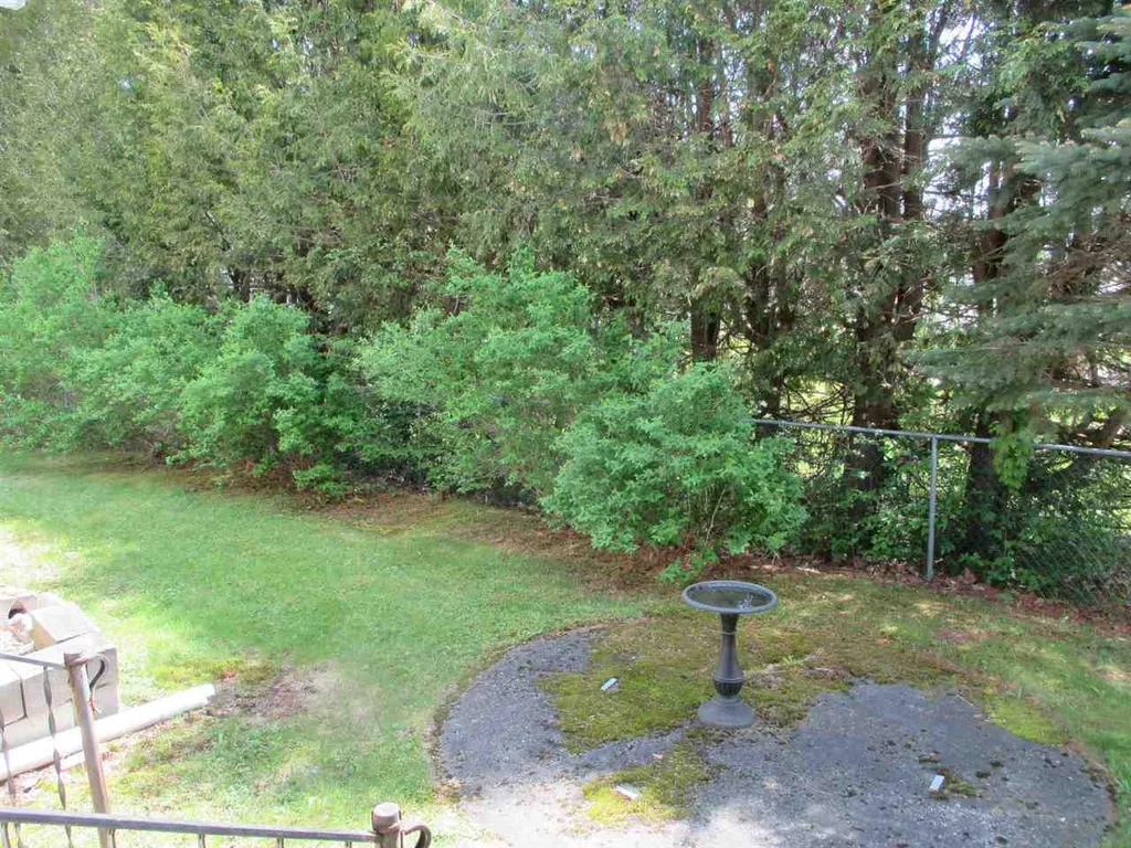 60 Pine Street Littleton NH 03561