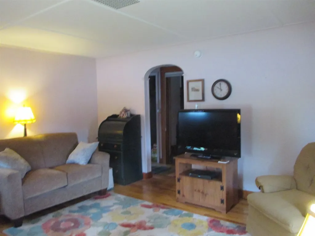 60 Pine Street Littleton NH 03561