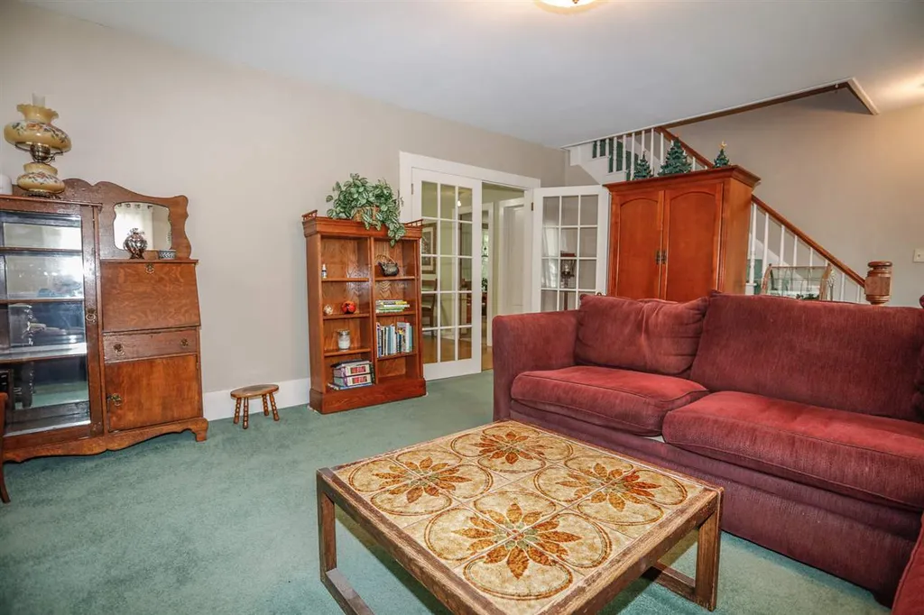 54 Maple Street Wilton NH 03086