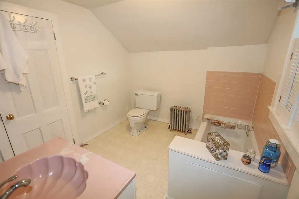 54 Maple Street Wilton NH 03086