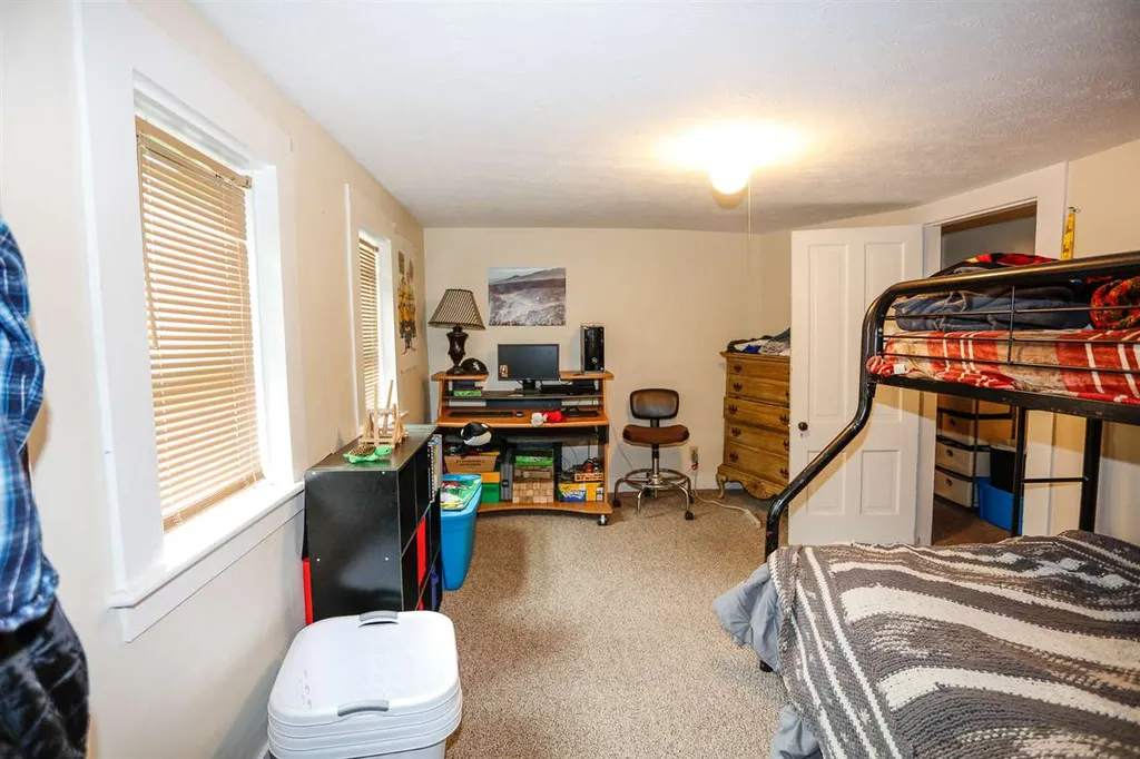 54 Maple Street Wilton NH 03086