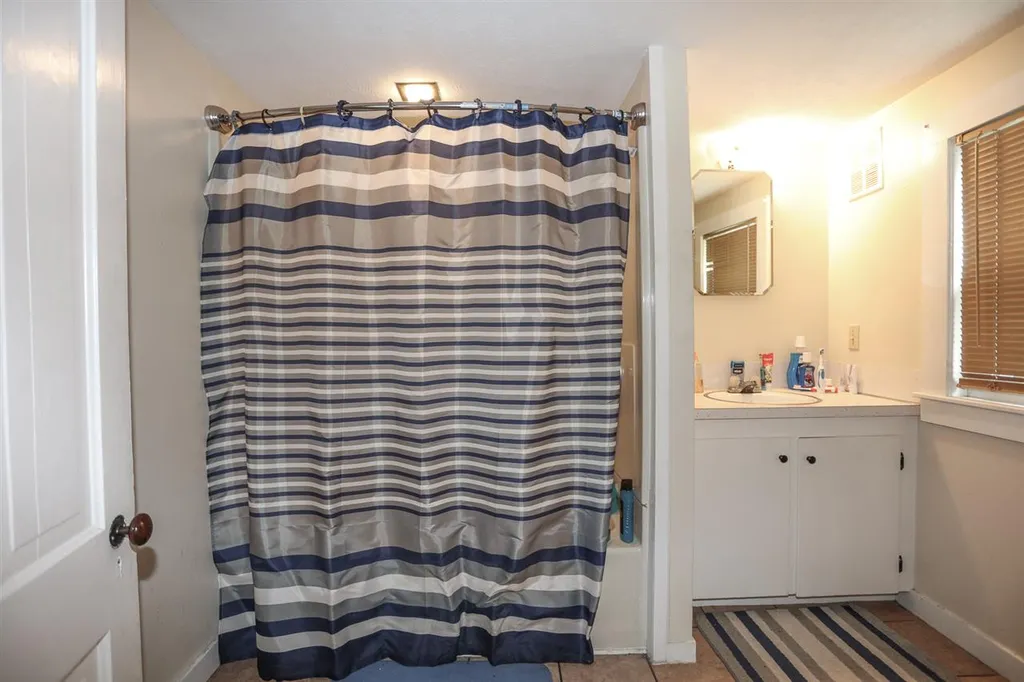 54 Maple Street Wilton NH 03086