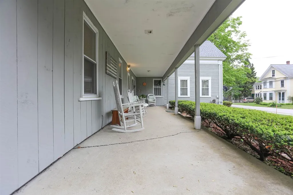 54 Maple Street Wilton NH 03086