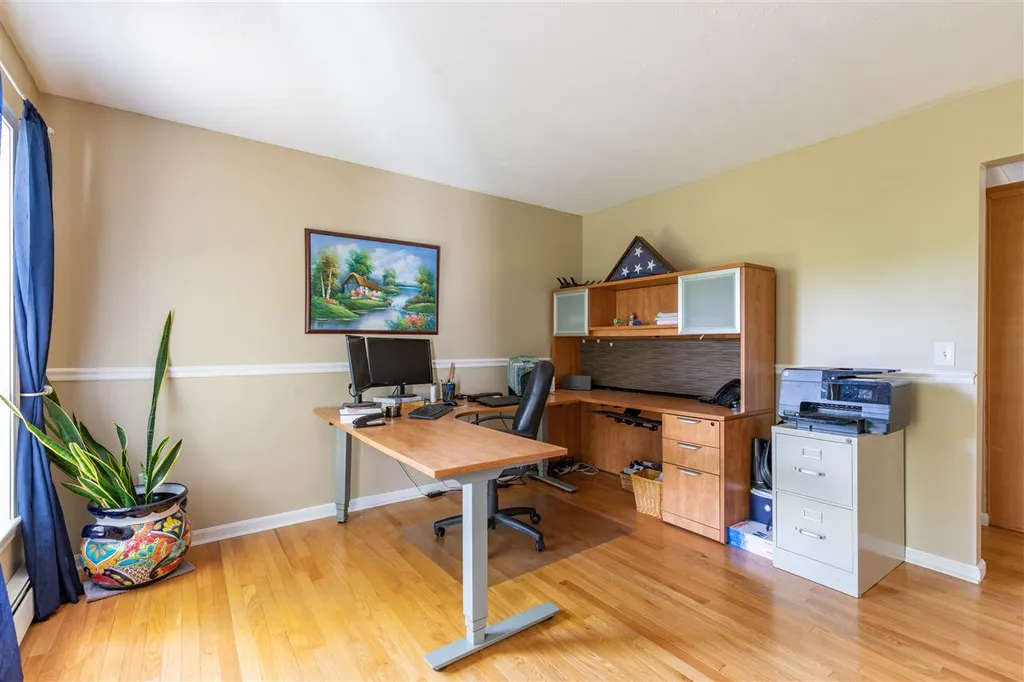 11 Inkberry Road New Boston NH 03070