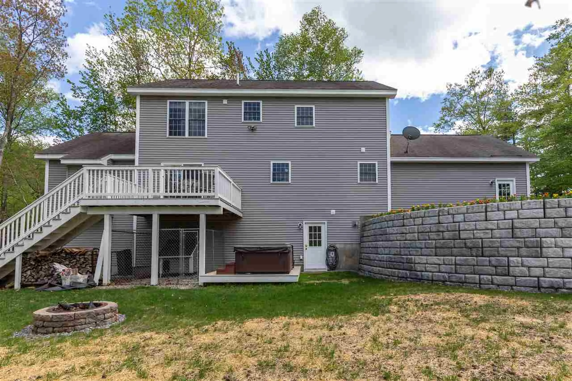 11 Inkberry Road New Boston NH 03070