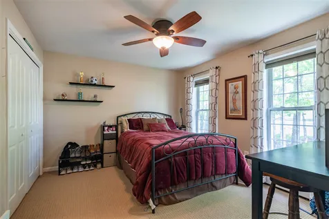 11 Inkberry Road New Boston NH 03070