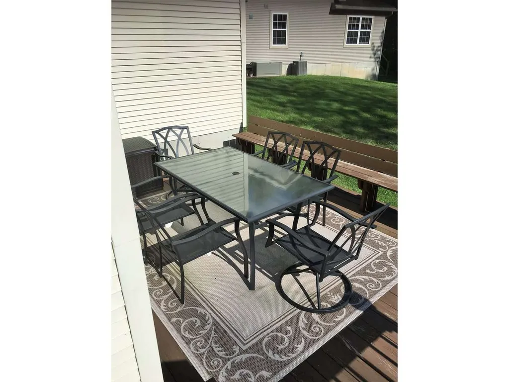 67 Abbey Road Williston VT 05495