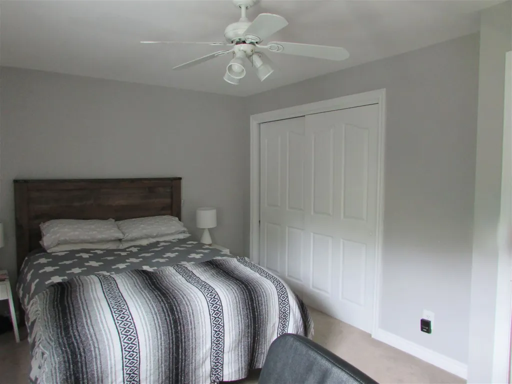 42 Pheasant Lane Canaan NH 03741