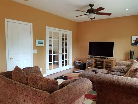 42 Pheasant Lane Canaan NH 03741