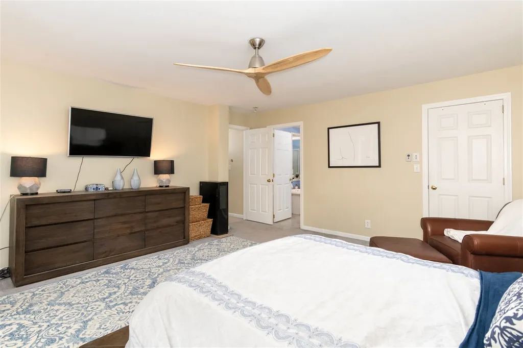 13 Tufts Lane Center Harbor NH 03226