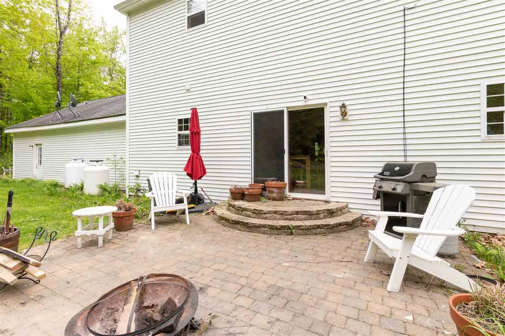 13 Tufts Lane Center Harbor NH 03226
